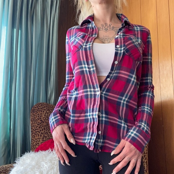 Aeropostale pink and blue with plaid button down shirt - Picture 2 of 5